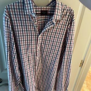 Untucket XL Slim Fit button down